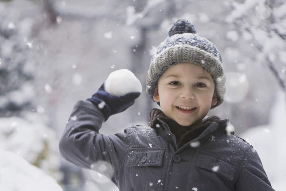 snowball fight safety tips